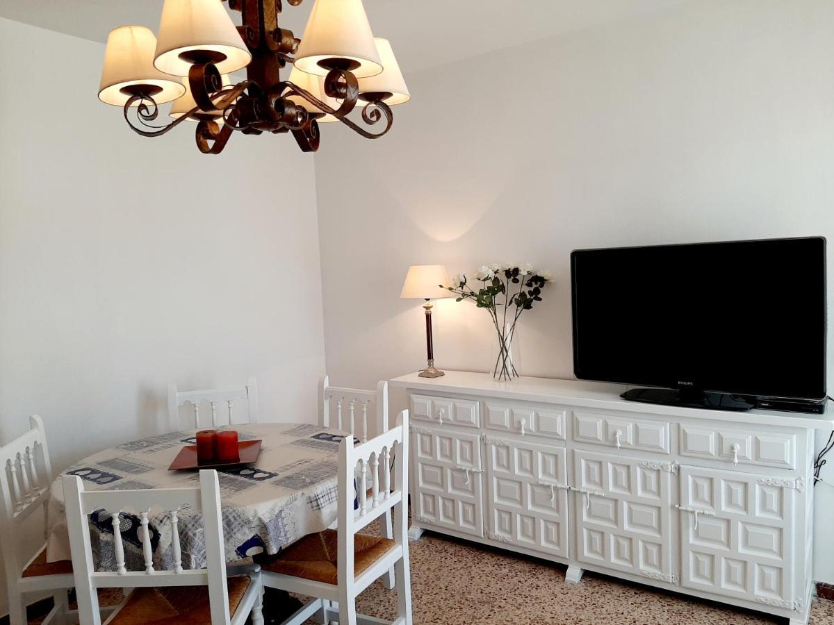 Apartamentos Franch Hospitalet De L'Infant Dış mekan fotoğraf