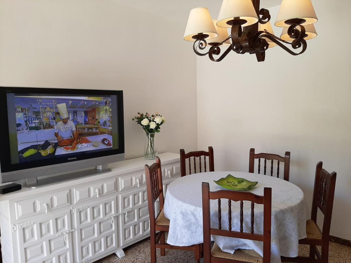 Apartamentos Franch Hospitalet De L'Infant Dış mekan fotoğraf