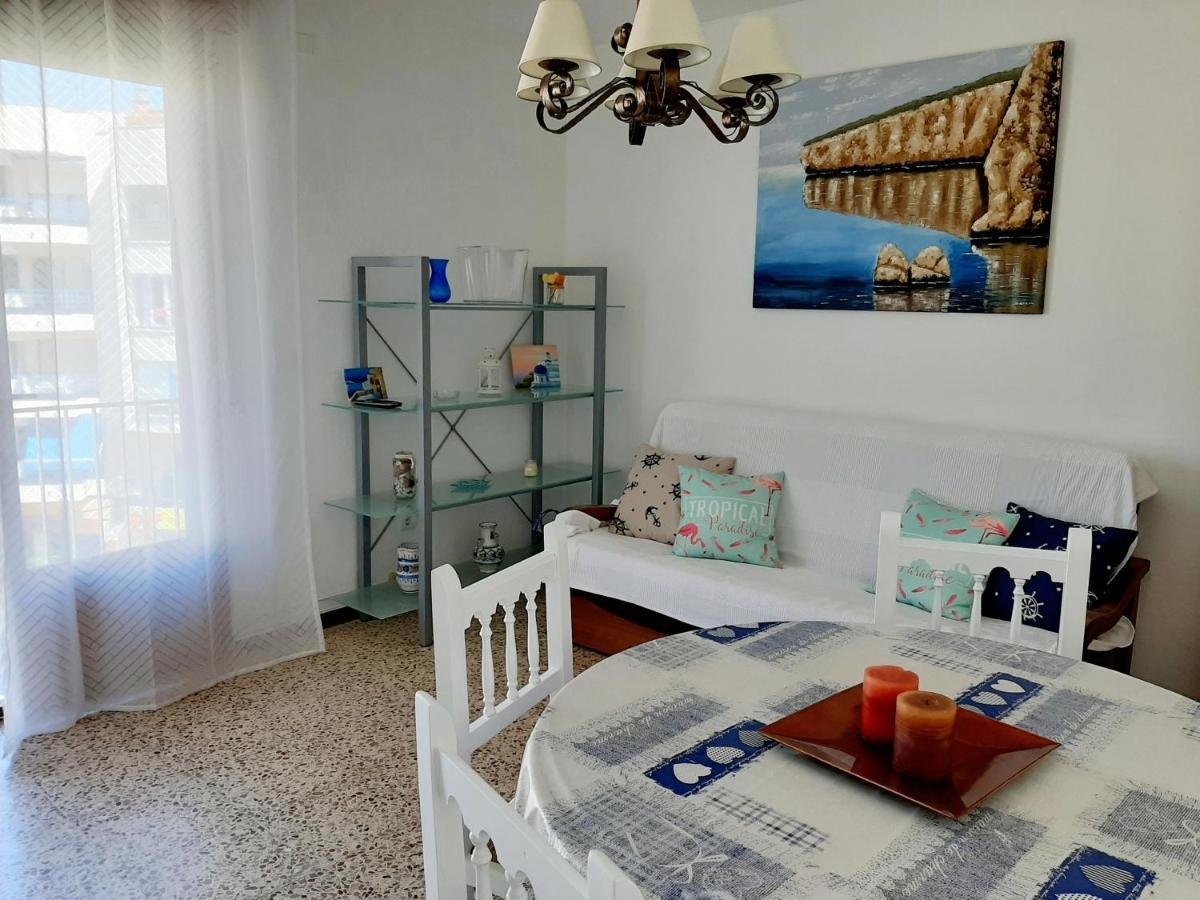 Apartamentos Franch Hospitalet De L'Infant Dış mekan fotoğraf