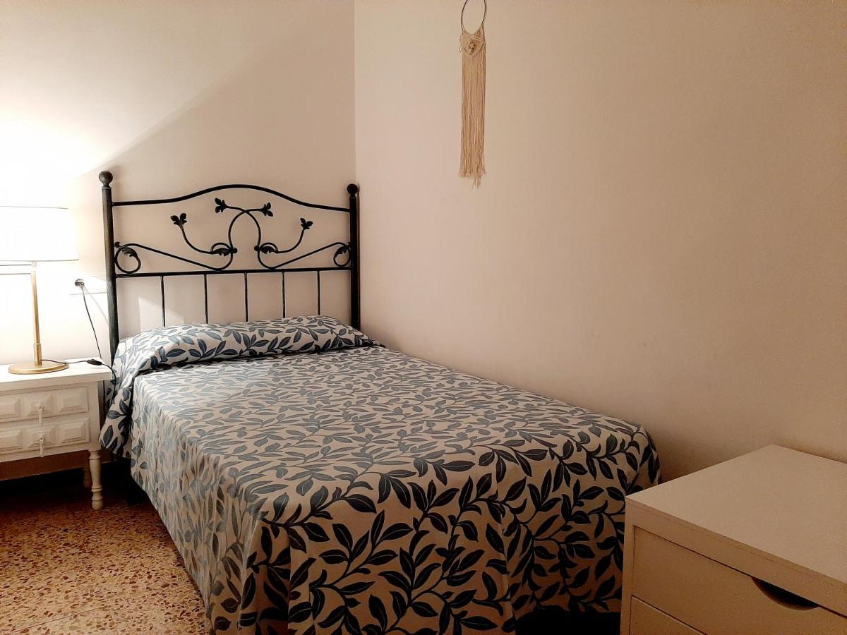 Apartamentos Franch Hospitalet De L'Infant Dış mekan fotoğraf