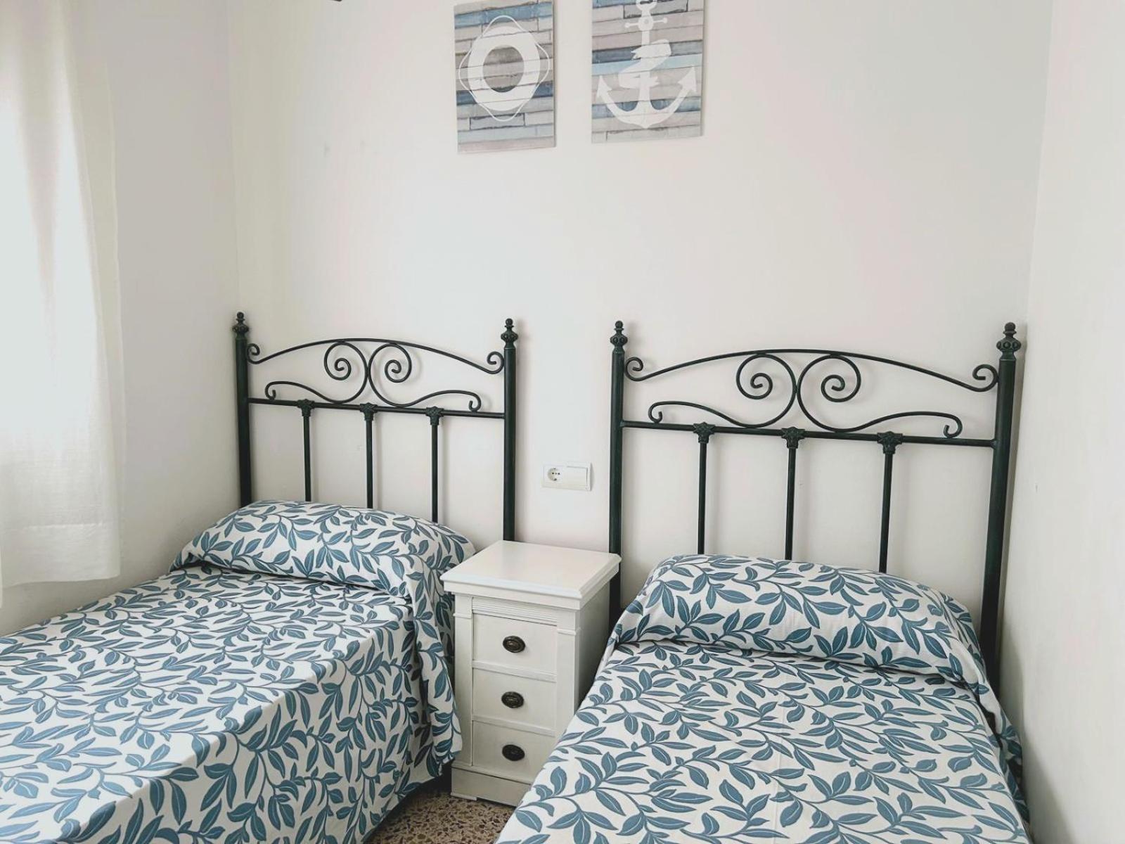 Apartamentos Franch Hospitalet De L'Infant Dış mekan fotoğraf