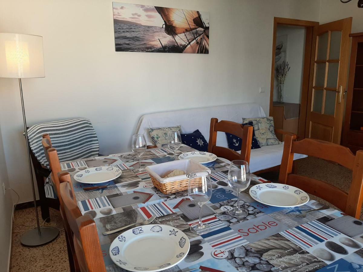 Apartamentos Franch Hospitalet De L'Infant Dış mekan fotoğraf